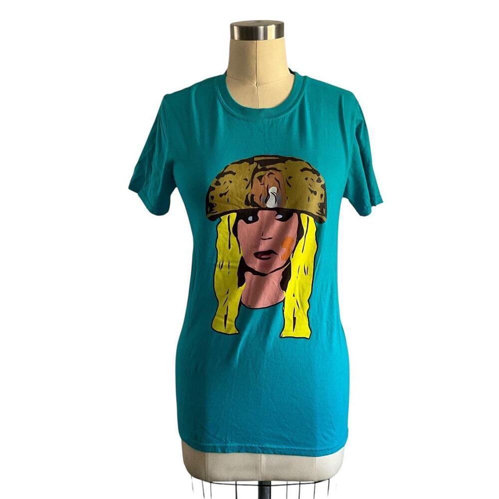 Gildan Military Woman Print T-Shirt: Y2K, Modern